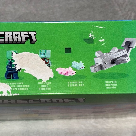 LEGO Minecraft Pink Axolotl Building Toy - Picture 7 of 9